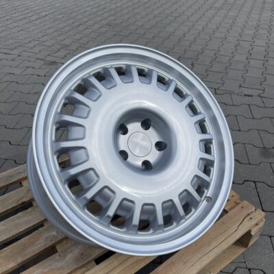 Rotiform PMF 18" 8.5J ET35 5x112 Gloss Silver