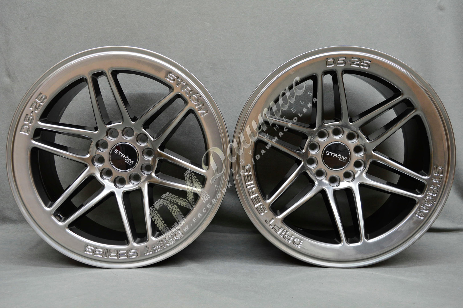 Strom DS-25 18" 9.5J ET35 + 10.5J ET30 5x114.3/120 Hyper Black - obrazek 2