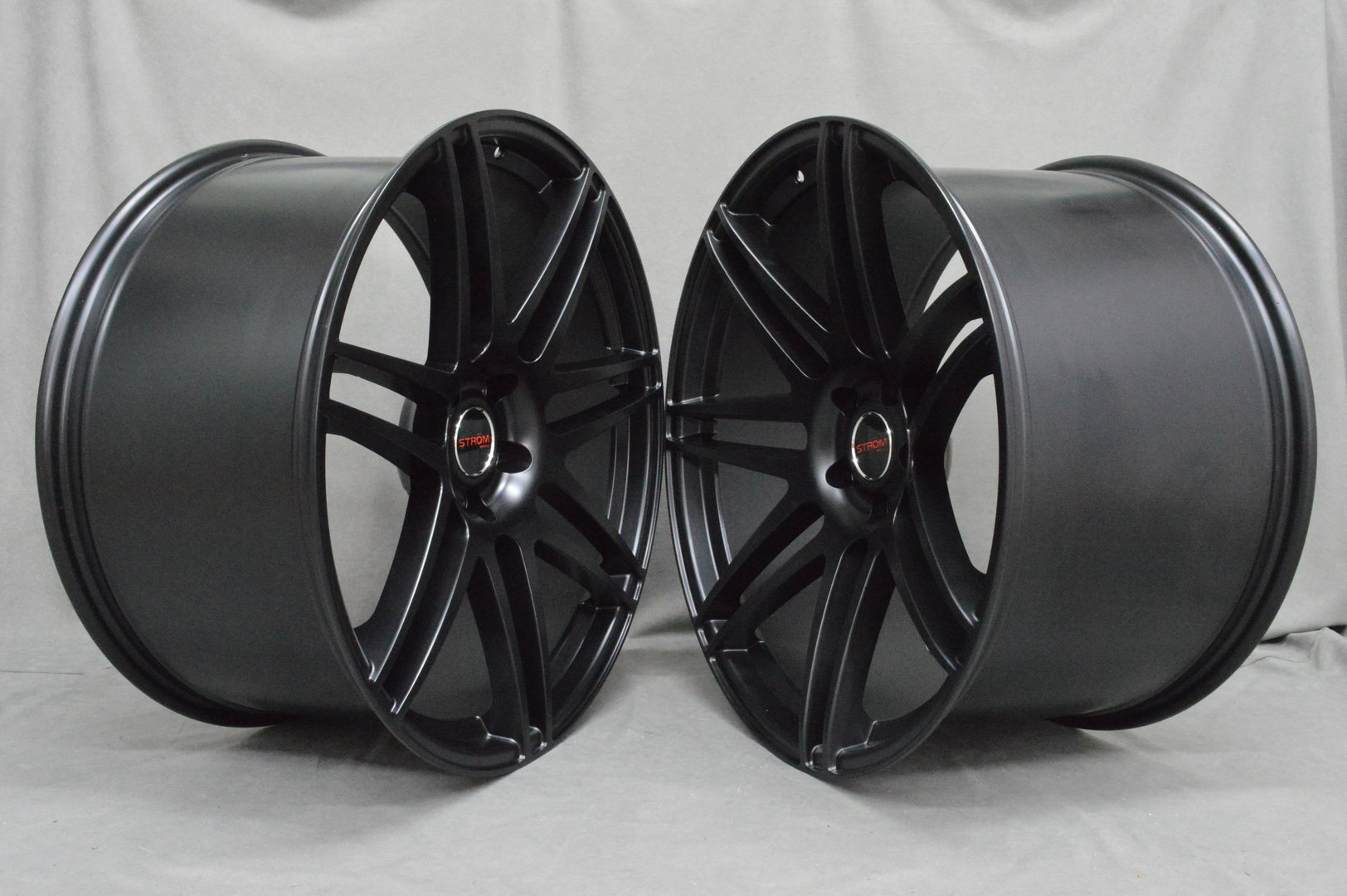 Strom STR3 20" 8,5J ET35 + 10J ET42 5x120 Satin Black - obrazek 3