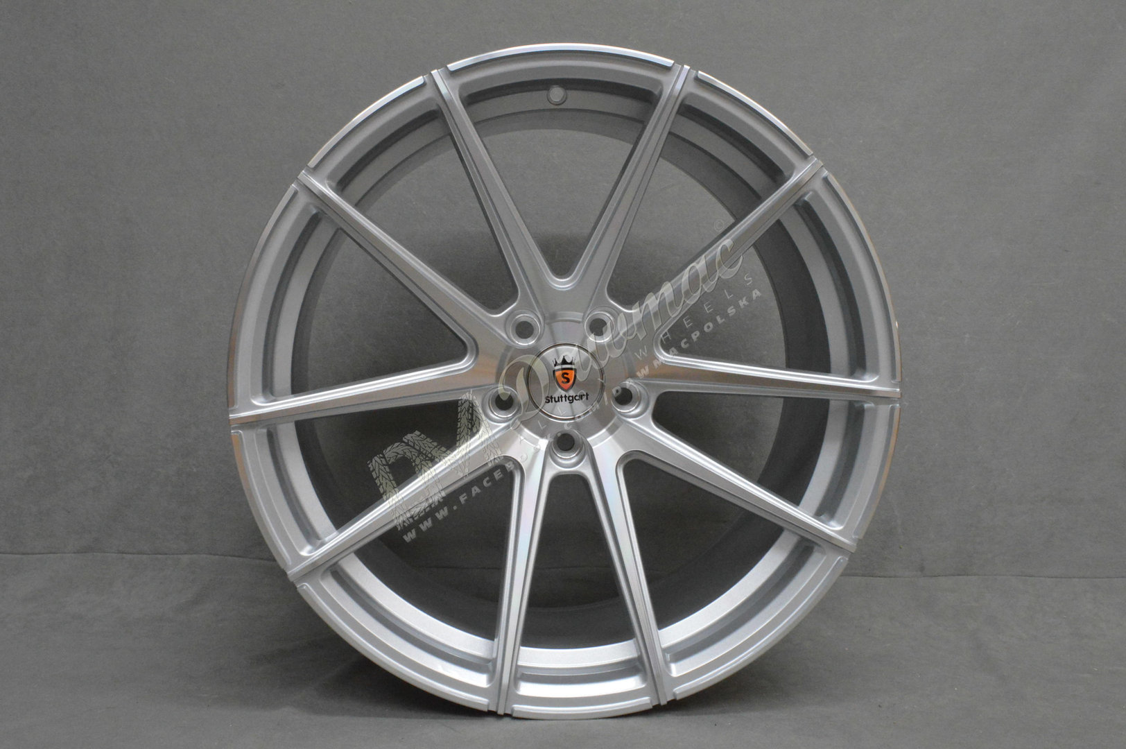 Stuttgart ST9 19" 8,5J ET15-45 + 9,5J ET15-45 BLANK Silver Polished - obrazek 2