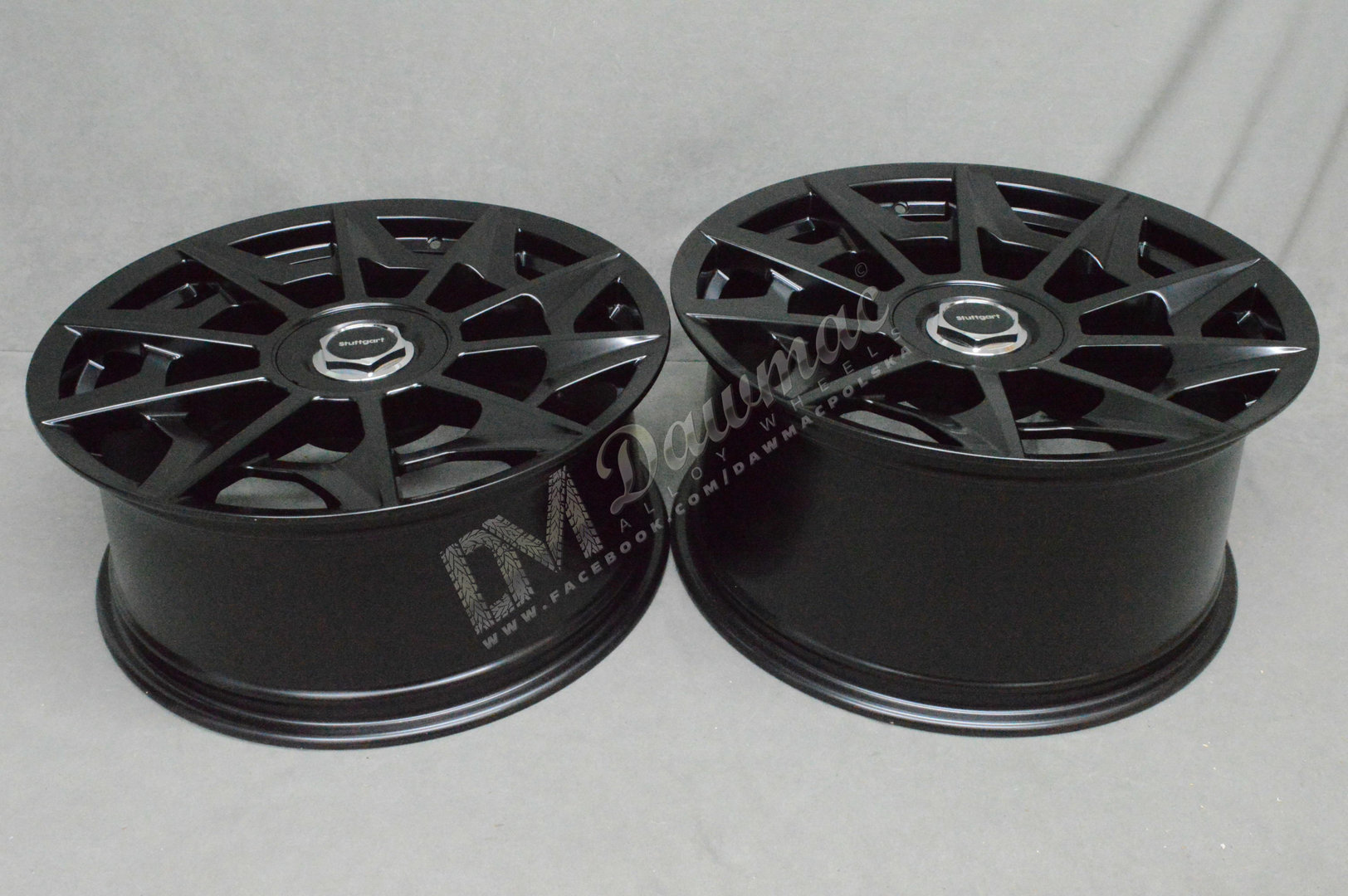Stuttgart SVT 20" 8,5J ET35 + 10J ET38 5x112/5x120 Matt Black - obrazek 6