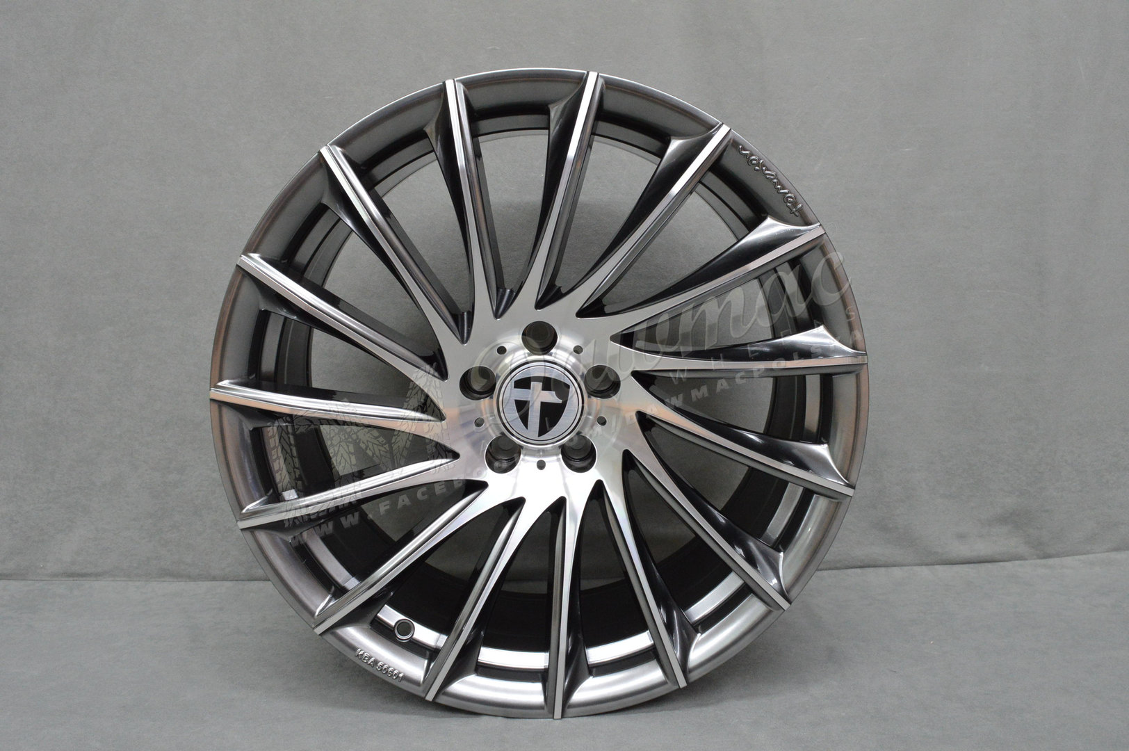 Tomason TN16 19" 8,5J ET30/ET45 5x112 Dark Hyperblack Polished - obrazek 2