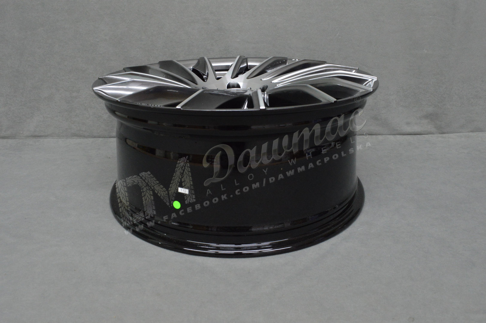 Tomason TN16 19" 8,5J ET30/ET45 5x112 Dark Hyperblack Polished - obrazek 7