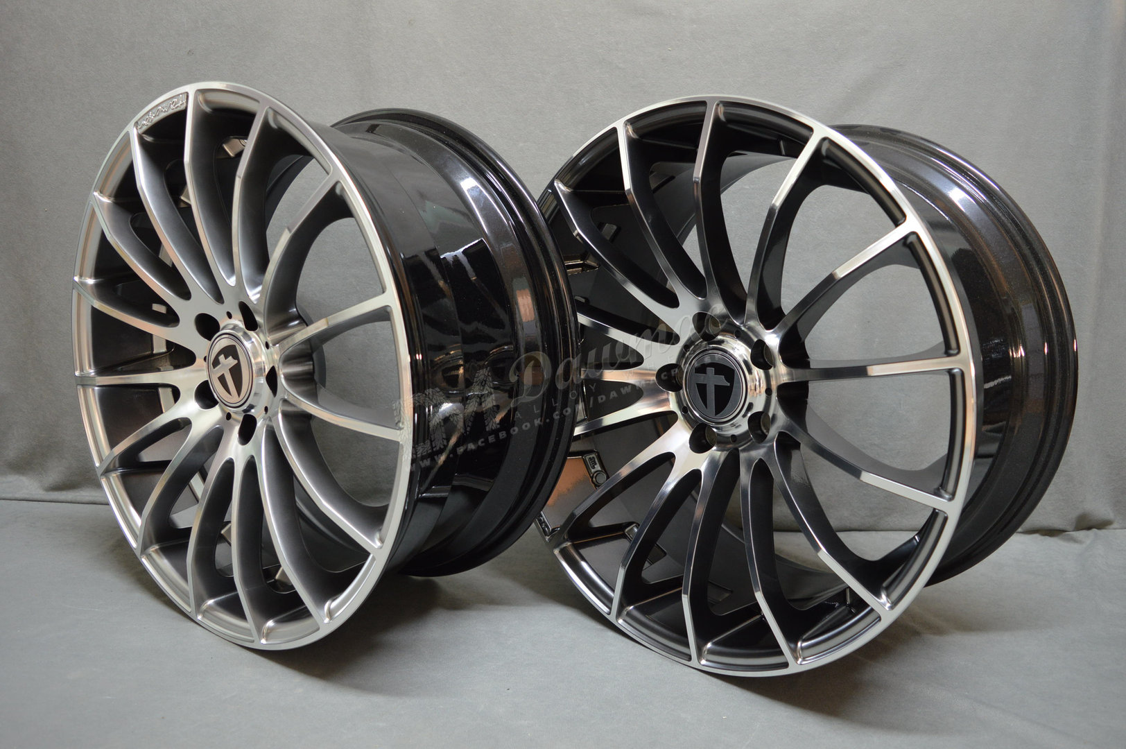 Tomason TN9 19" 8,5J ET45 5x112 Hyperblack Diamond Polished - obrazek 4