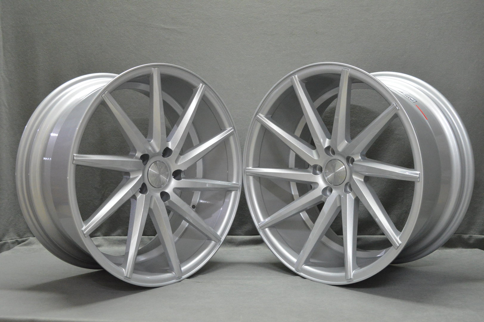 VEEMANN IFGER 20" 9J ET35 + 10J ET45 5x120 Silver - obrazek 3