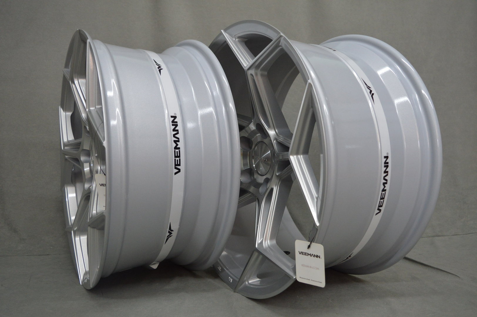 VEEMANN V-FS40 19" 8,5J ET42 + 9,5J ET42 5x112 Silver Machined - obrazek 5