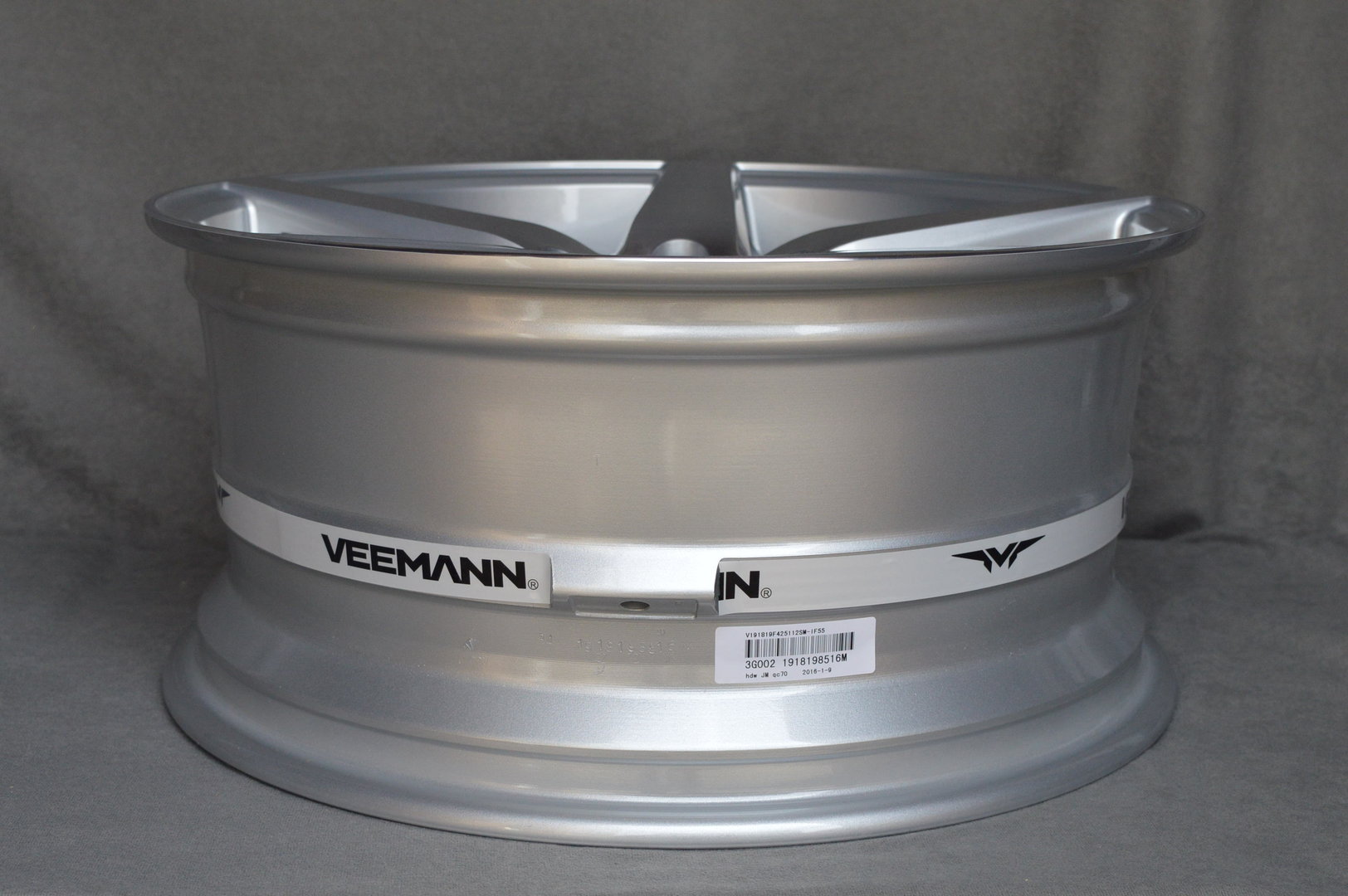 VEEMANN V-FS8 19" 8,5J ET35 5x120 Silver Machined - obrazek 7