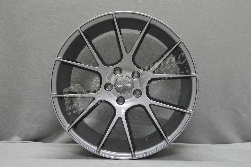 Veemann V-FS23 20" 8,5J ET35 + 10J ET42 5x112 Gloss Graphite