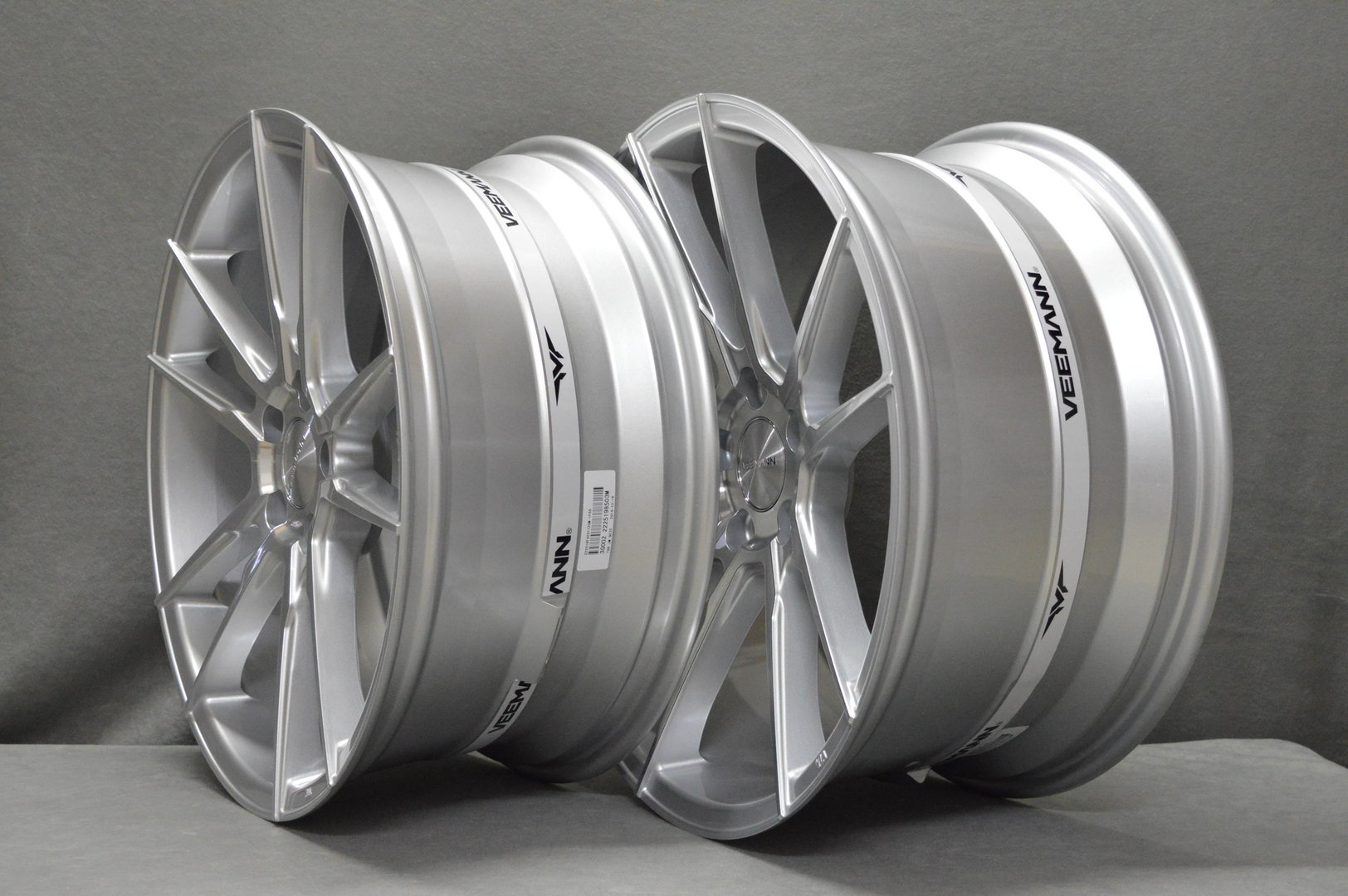 Veemann V-FS24 19" 8,5J ET42 + 9,5J ET40 5x112 Silver Machined - obrazek 4