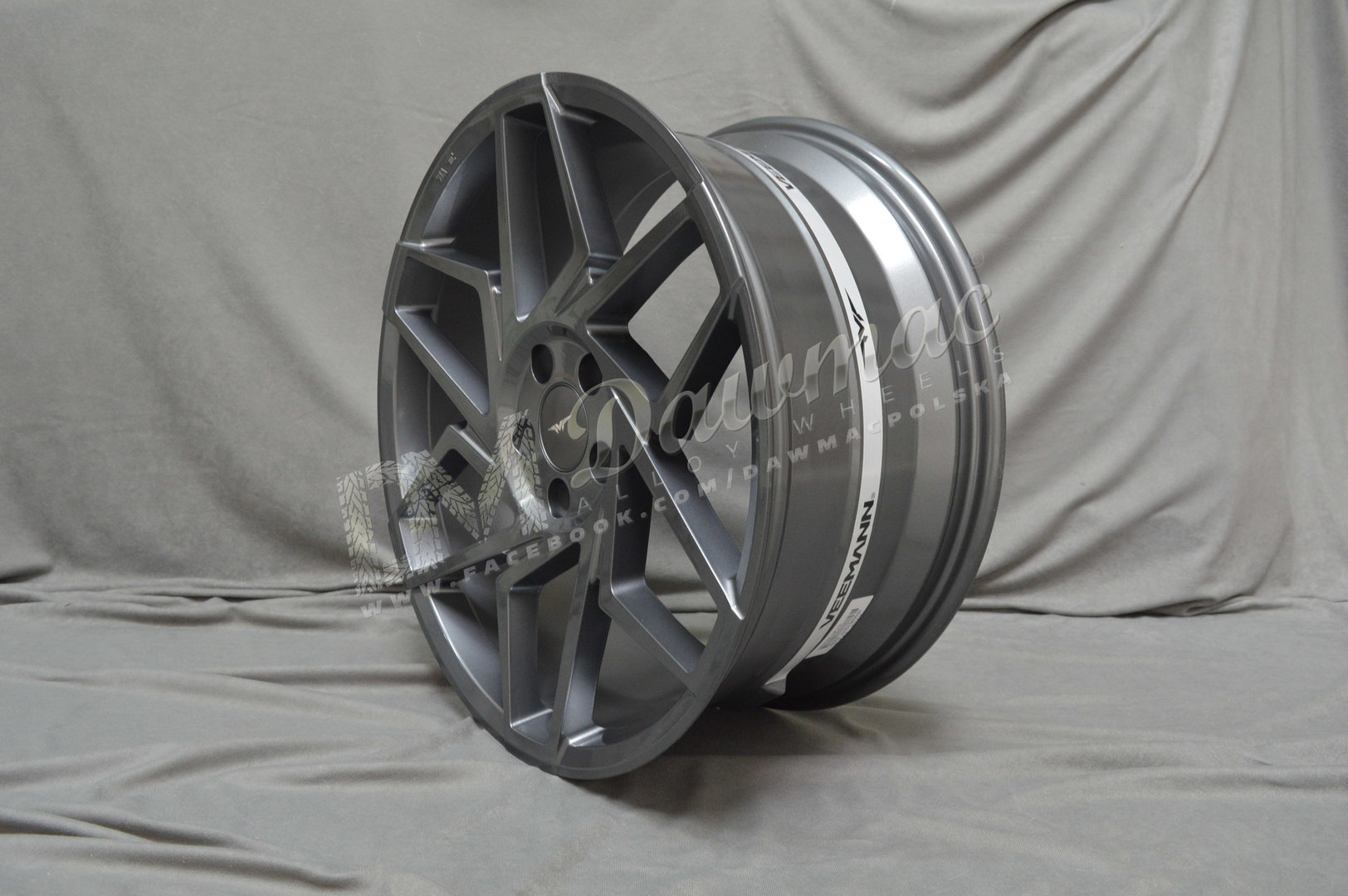 Veemann V-FS27R 19" 8,5J ET42 + 9,5J ET42 5x112 Gloss Graphite - obrazek 3