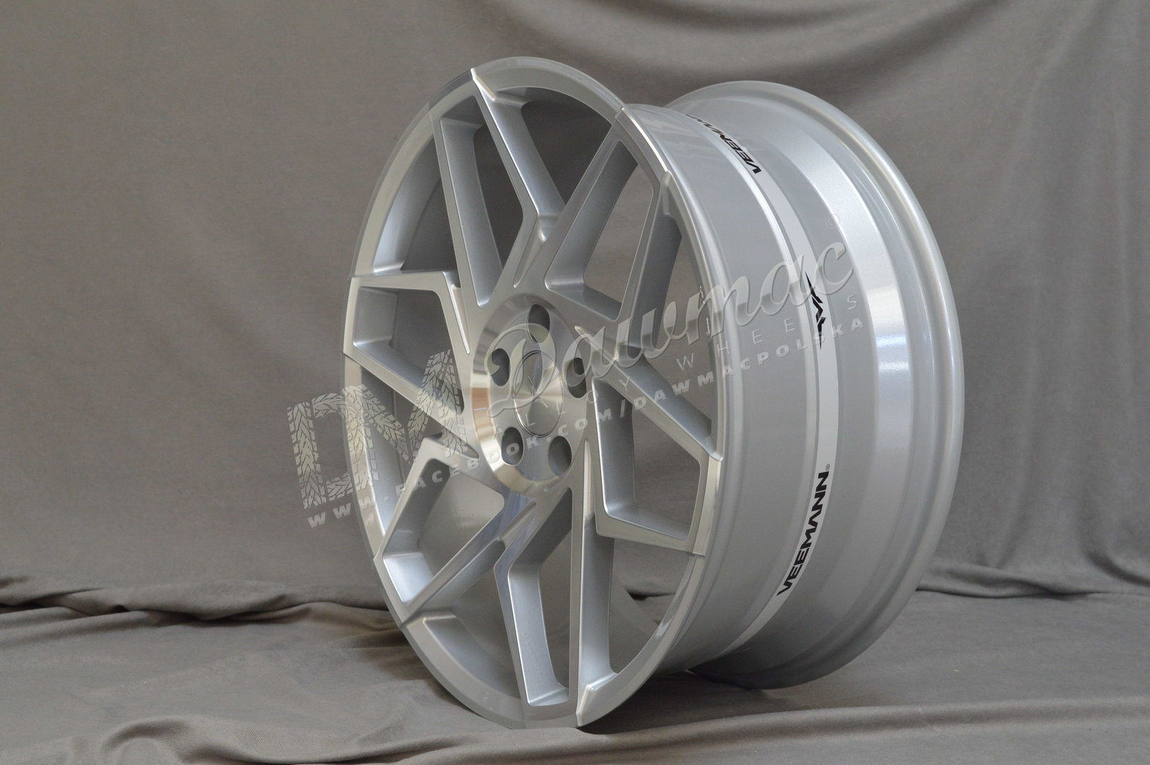 Veemann V-FS27R 19" 8,5J ET42 + 9,5J ET42 5x112 Silver Machined - obrazek 3