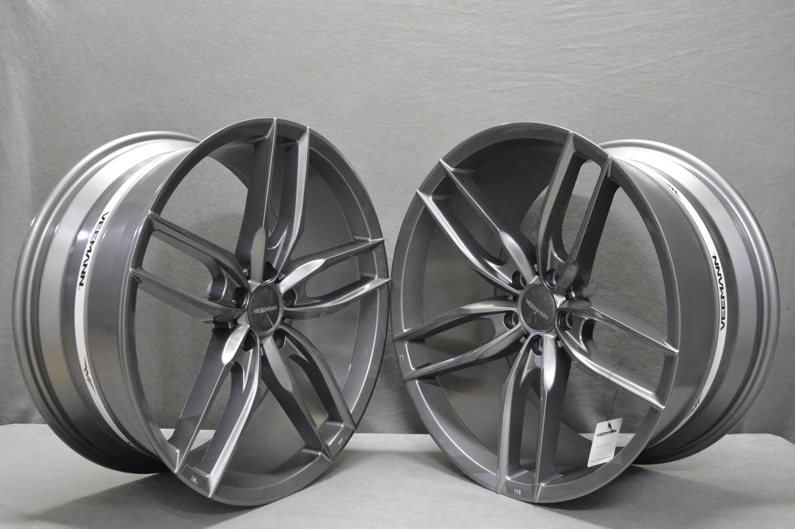 Veemann V-FS28 20" 8,5J ET35 + 10J ET42 5x112 Gloss Graphite - obrazek 3