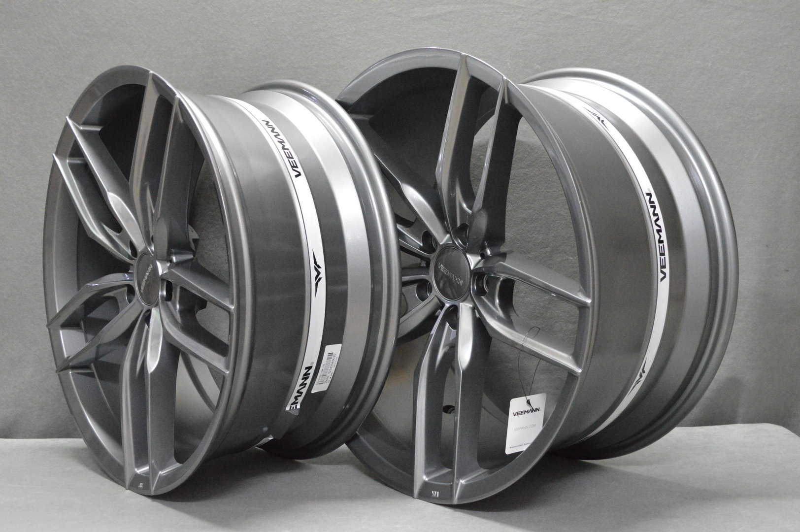Veemann V-FS28 20" 8,5J ET35 + 10J ET42 5x112 Gloss Graphite - obrazek 4