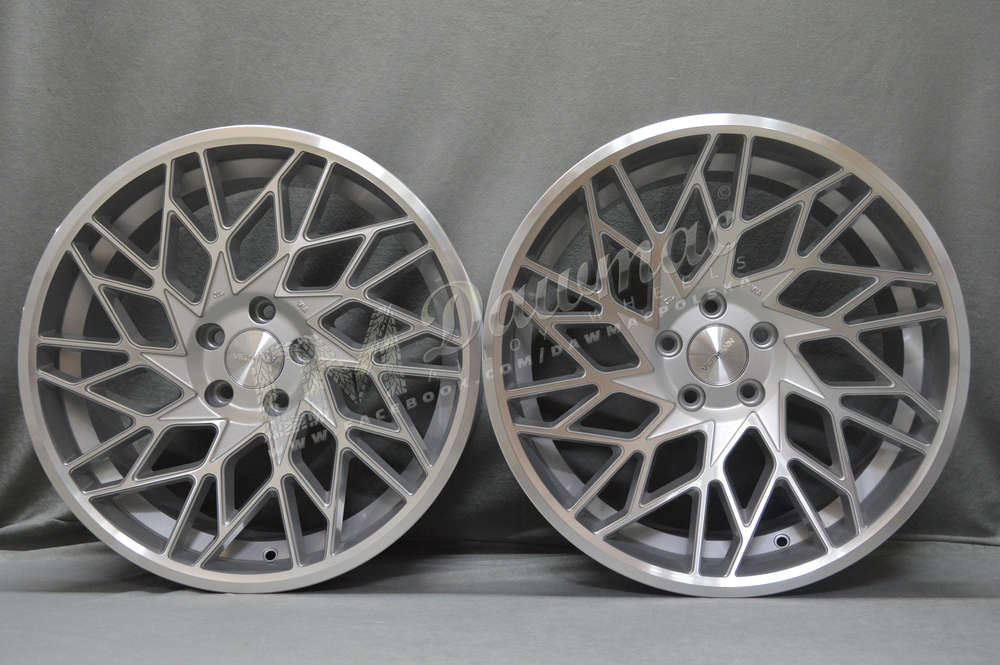 Veemann V-FS29R 19" 8,5J ET42 + 9,5J ET42 5x112 Silver Machined