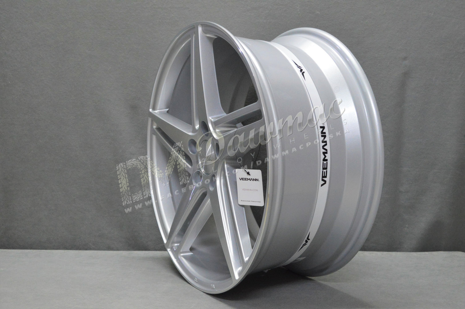 Veemann V-FS31 18" 8J ET35 + 9J ET35 5x120 Silver Machined - obrazek 3