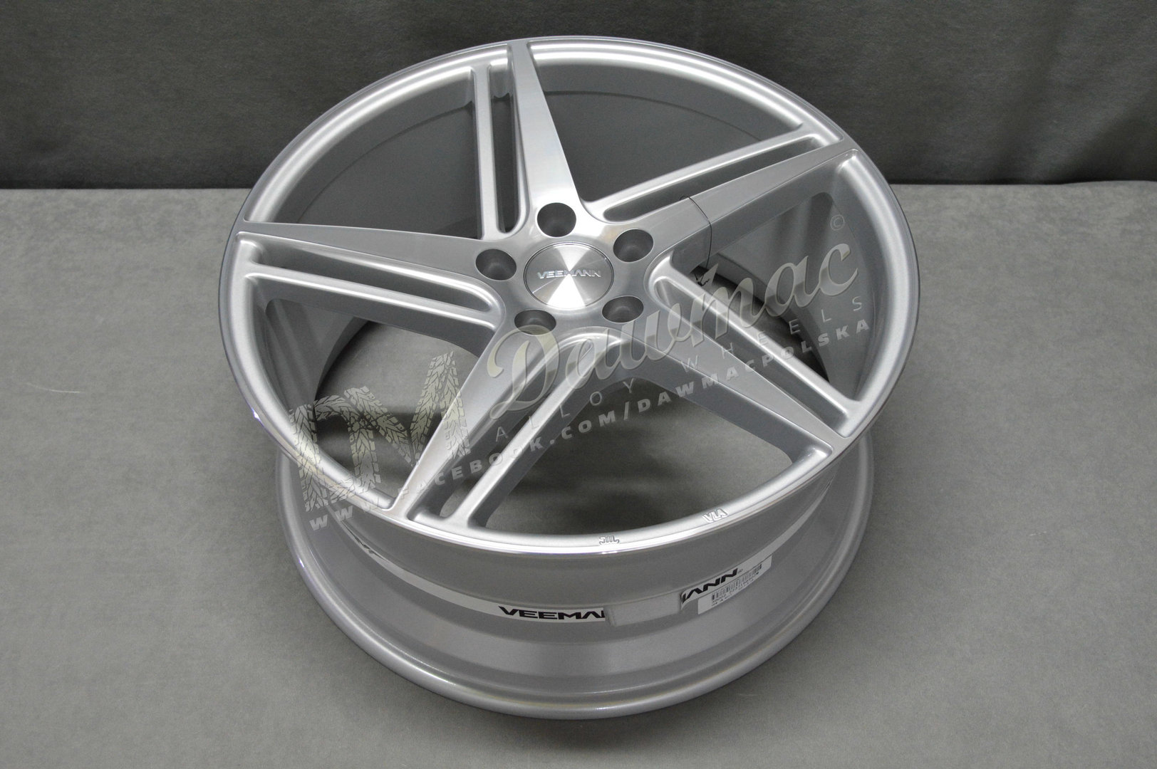 Veemann V-FS31 18" 8J ET35 + 9J ET35 5x120 Silver Machined - obrazek 5