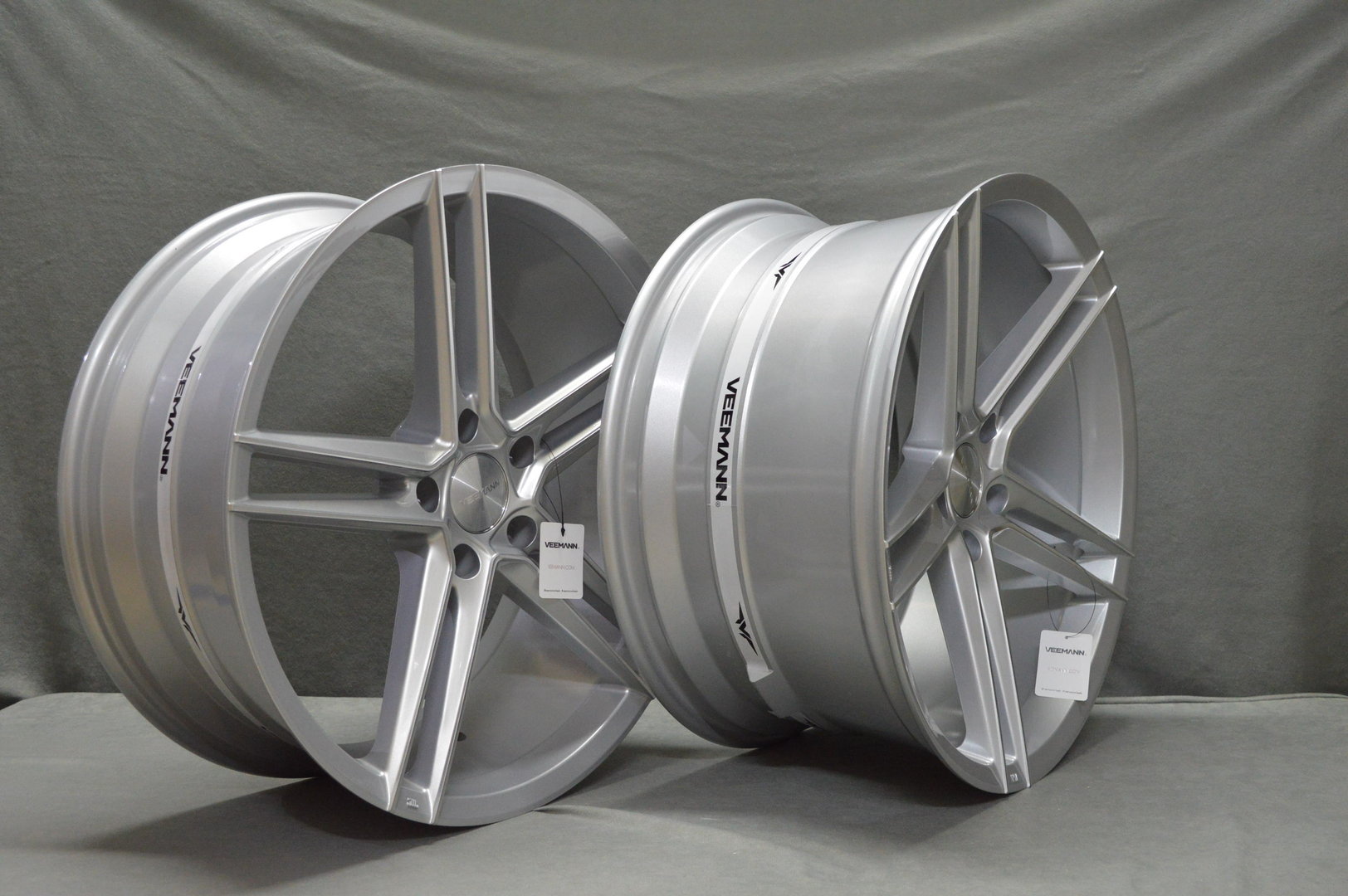 Veemann V-FS33 19" 8,5J ET42 + 9,5J ET42 5x112 Silver Machined - obrazek 5