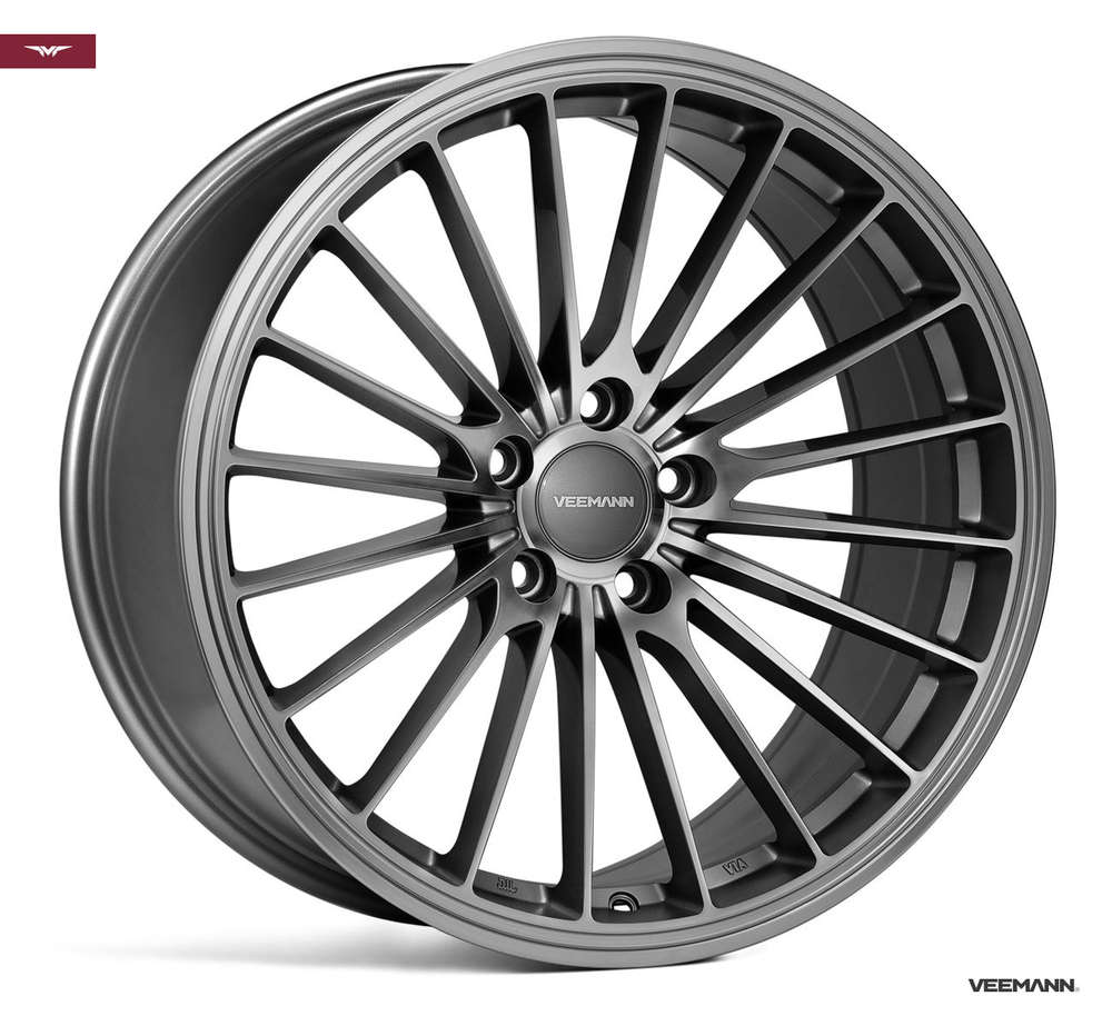 Veemann V-FS36 20" 8,5J ET35 + 10J ET42 5x120 Gloss Graphite