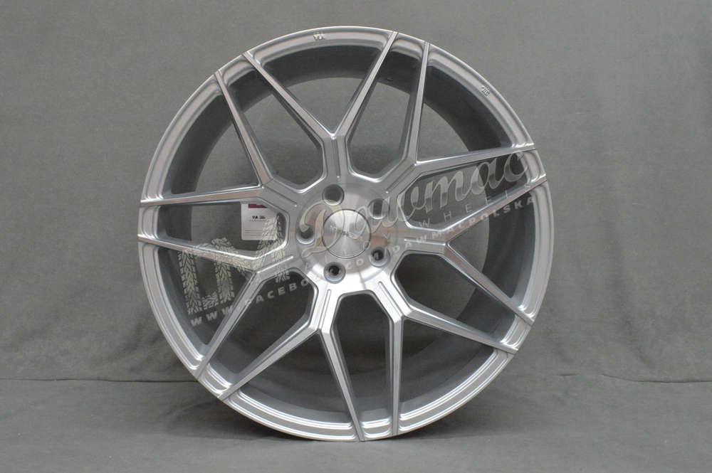 Veemann V-FS38 19" 8,5J ET42 + 9,5J ET42 5x112 Silver Machined