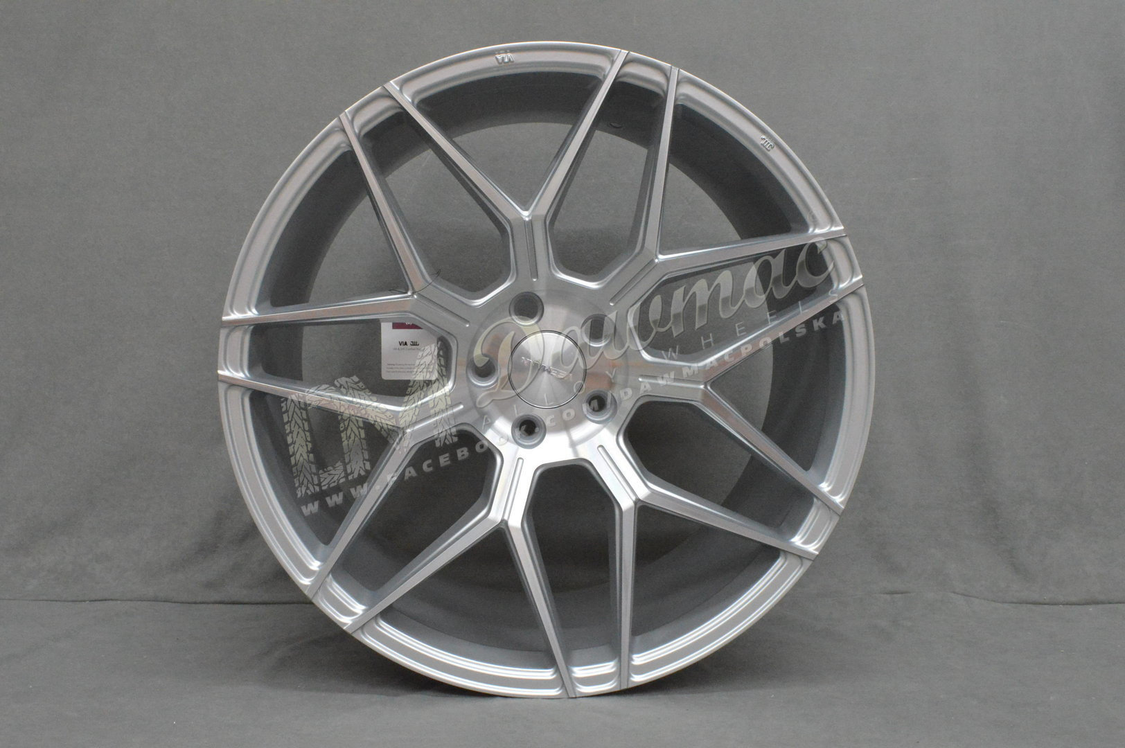 Veemann V-FS38 20" 8,5J ET35 + 10J ET42 5x120 Silver Machined - obrazek 2