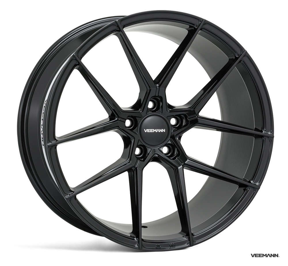 Veemann V-FS39 19" 8,5J ET35 + 9,5J ET43 5x120 Gloss Black