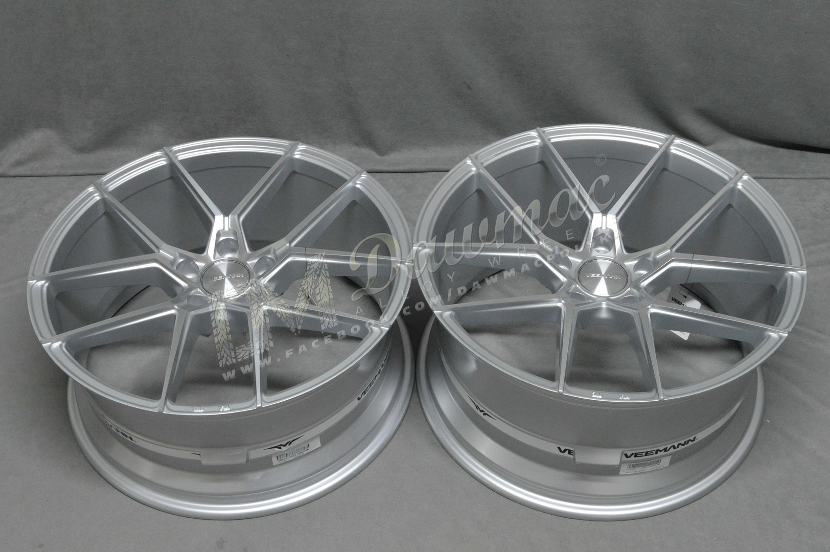 Veemann V-FS39 19" 8,5J ET42 + 9,5J ET42 5x112 Silver Machined - obrazek 6