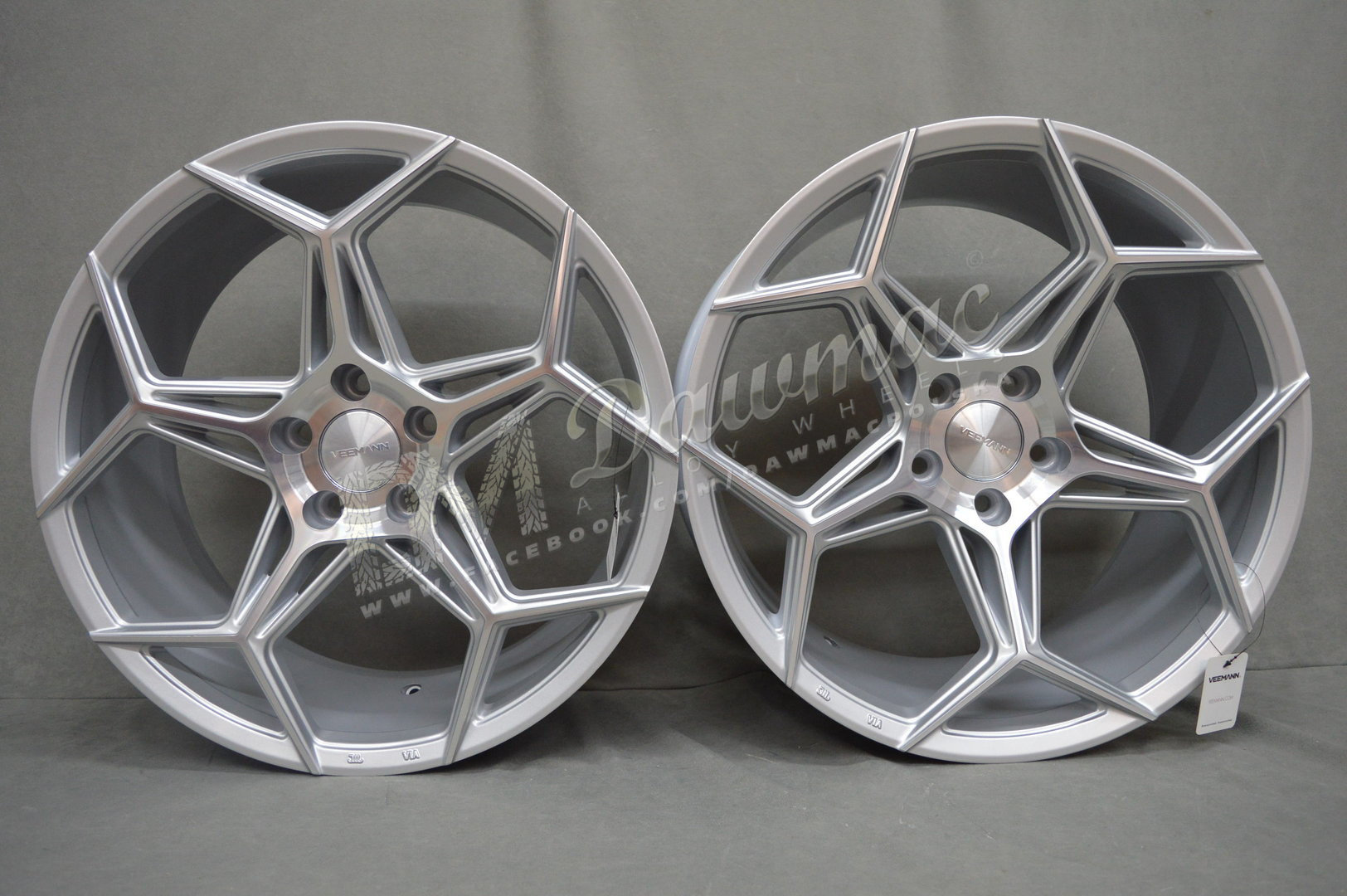 Veemann V-FS40 20" 8,5J ET38 + 10J ET42 5x112 Silver Machined - obrazek 2