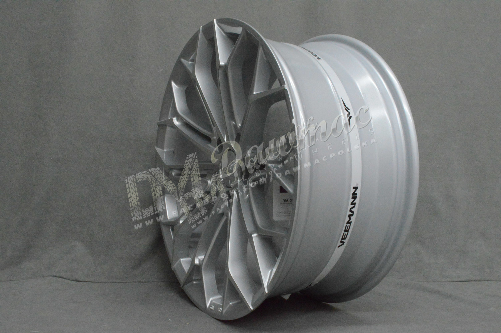 Veemann V-FS41 19" 8,5J ET42 + 9,5J ET42 5x112 Silver Machined - obrazek 3
