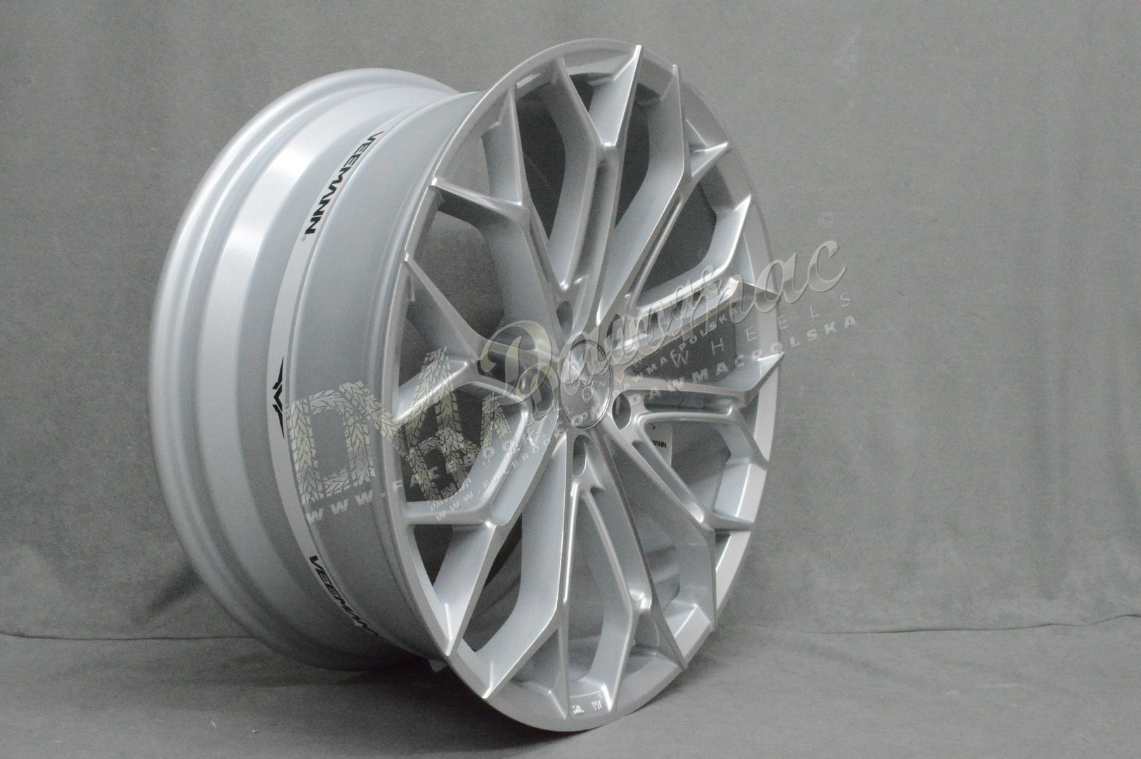 Veemann V-FS41 19" 8,5J ET42 + 9,5J ET42 5x112 Silver Machined - obrazek 4