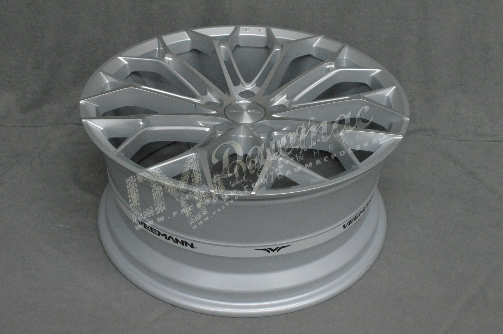 Veemann V-FS41 19" 8,5J ET42 + 9,5J ET42 5x112 Silver Machined - obrazek 5