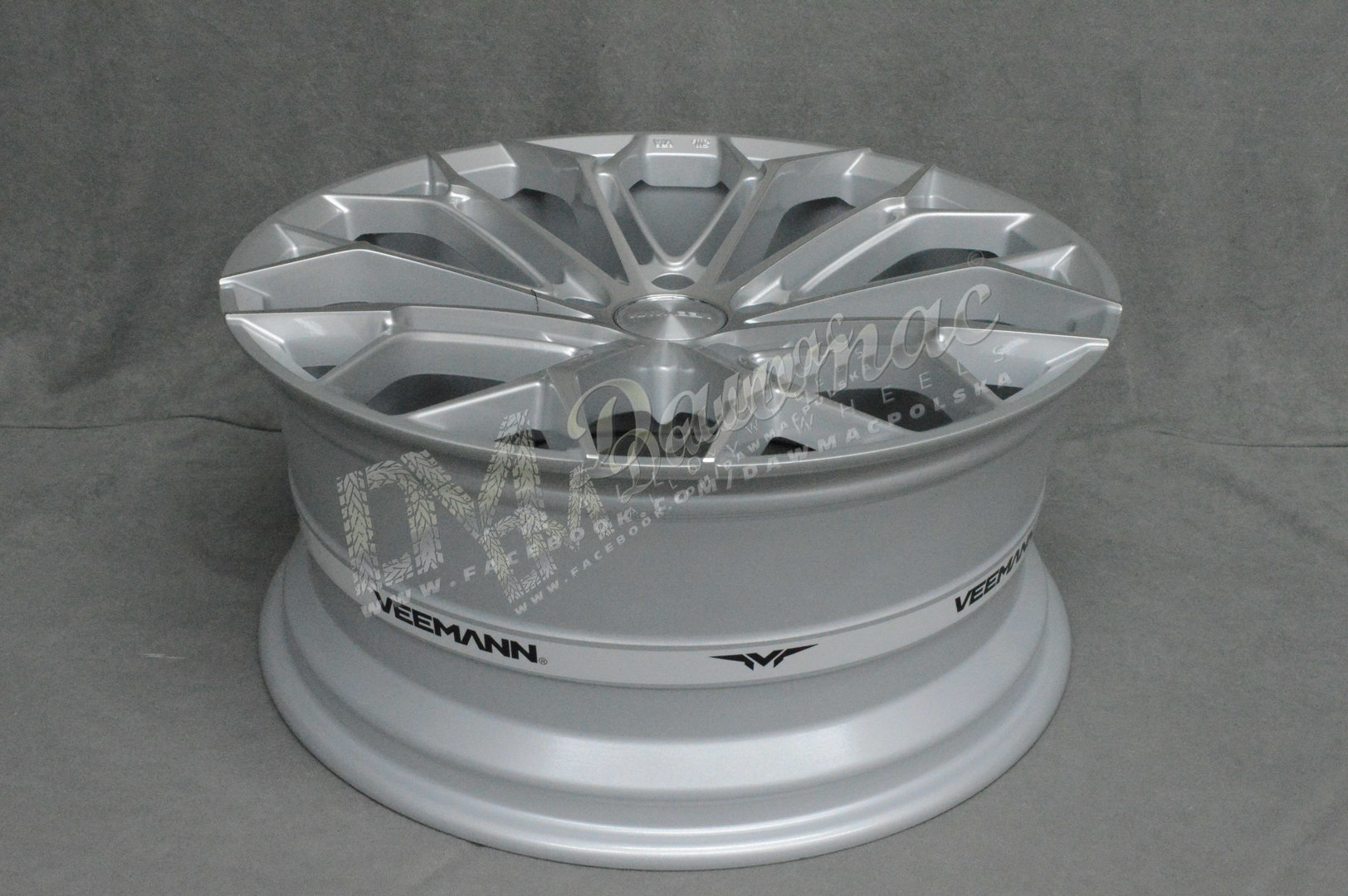 Veemann V-FS41 19" 8,5J ET42 + 9,5J ET42 5x112 Silver Machined - obrazek 7