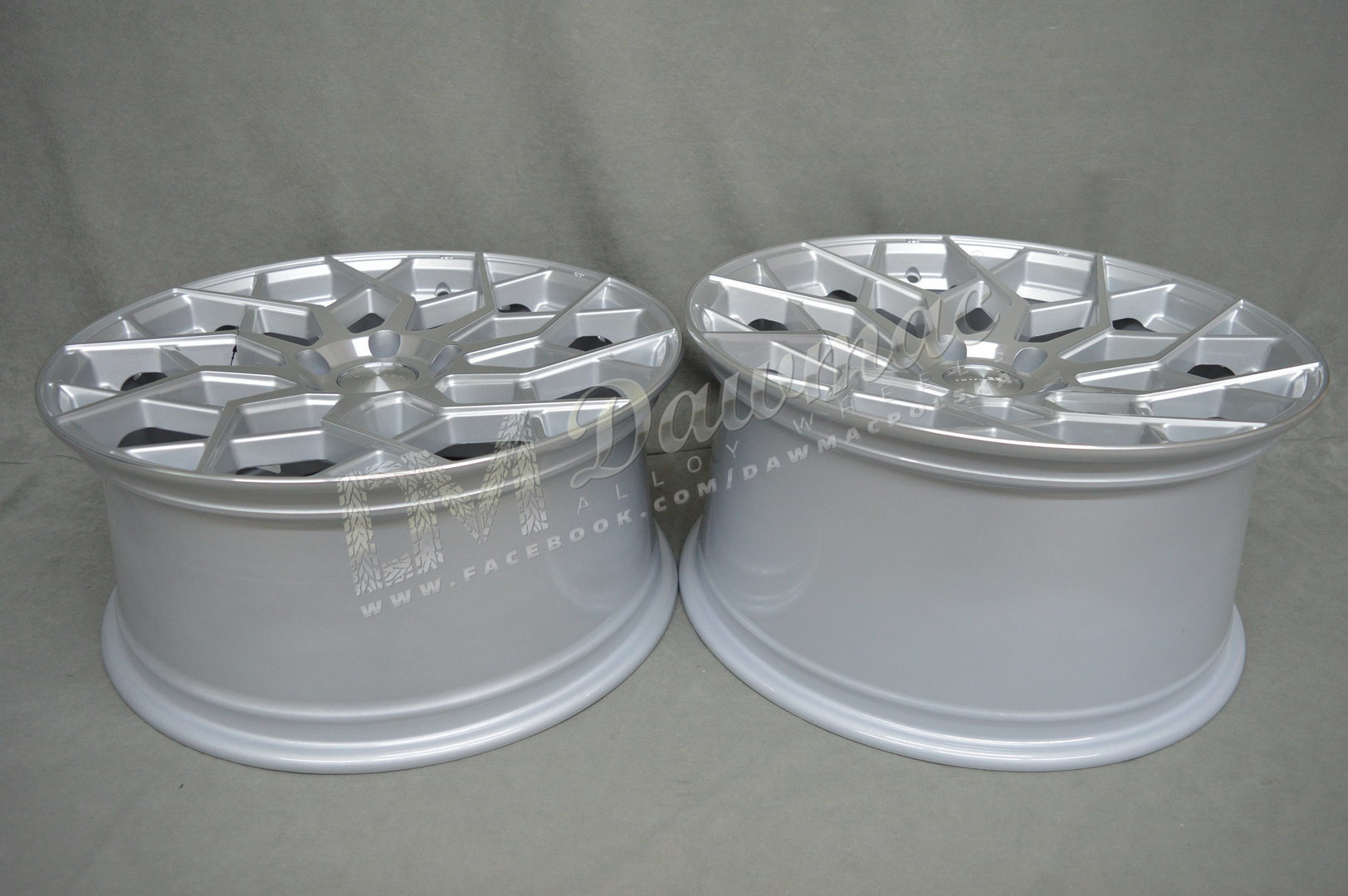 Veemann V-FS42 19" 8,5J ET42 + 9,5J ET42 5x112 Silver Machined - obrazek 6