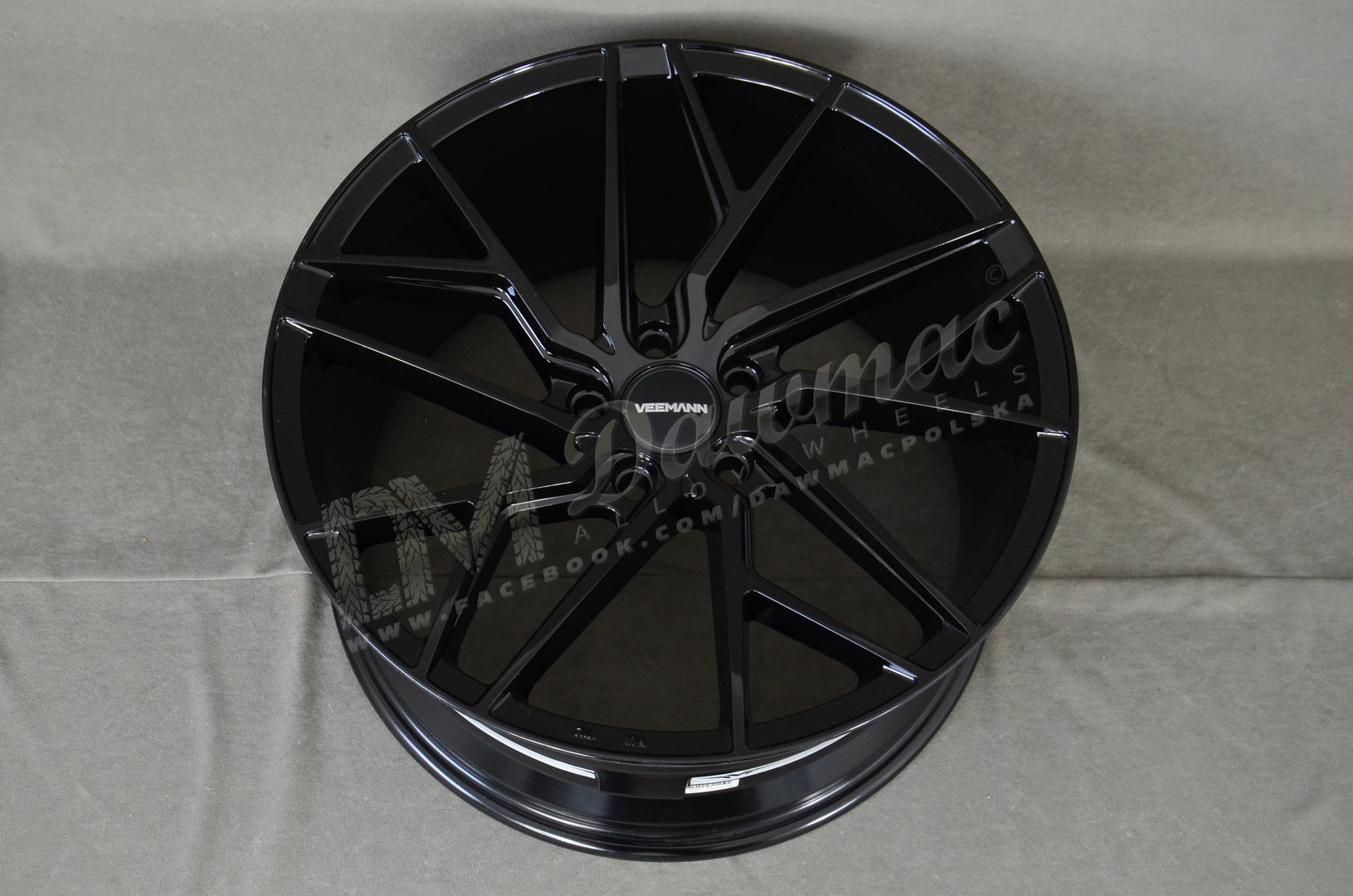 Veemann V-FS44 21" 9J ET28 + 10,5J ET43 5x112 Gloss Black - obrazek 5