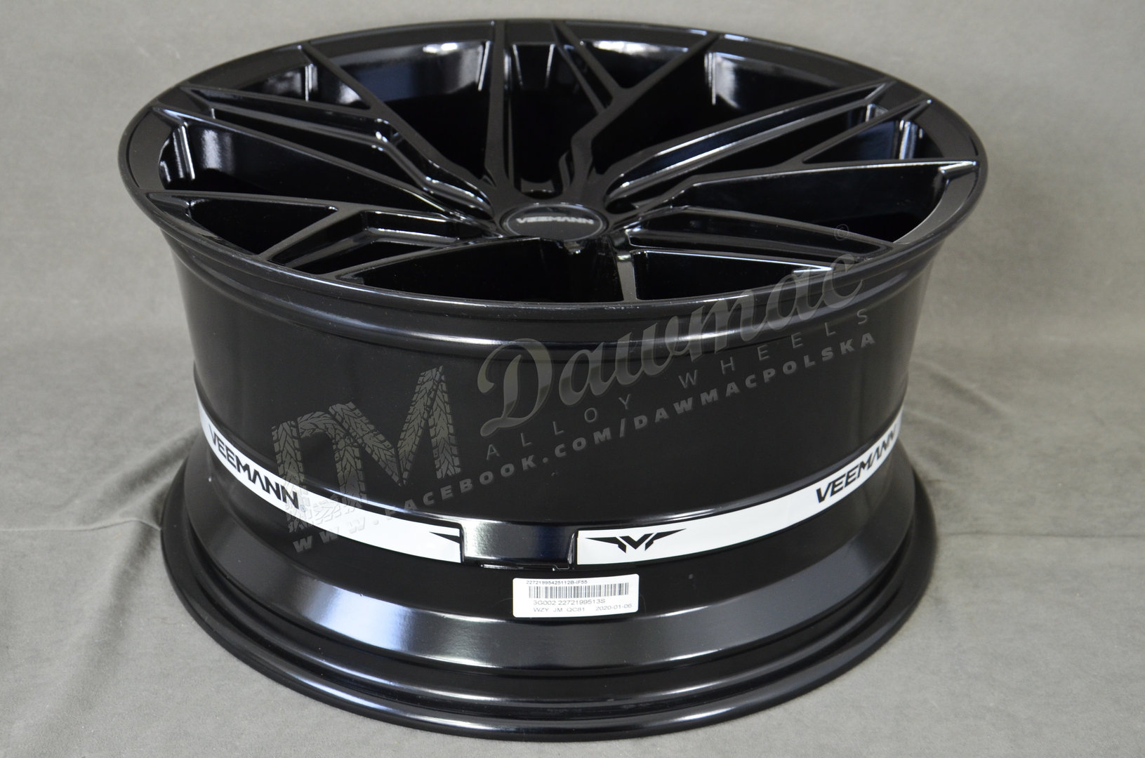 Veemann V-FS44 21" 9J ET28 + 10,5J ET43 5x112 Gloss Black - obrazek 6