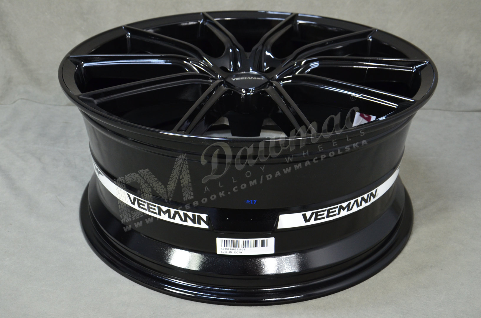 Veemann V-FS48 20" 8,5J ET38 + 10J ET42 5x112 Gloss Black - obrazek 6
