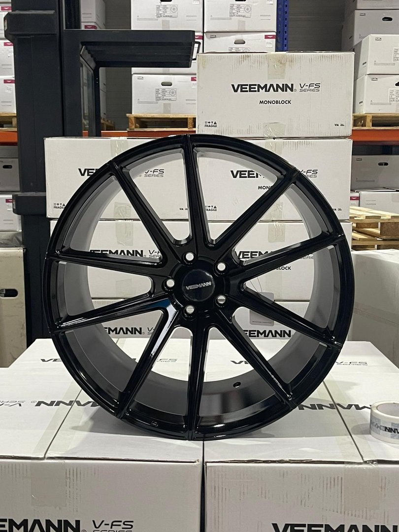 Veemann V-FS4 21" 9J ET28 + 10,5J ET43 5x112 Gloss Black - obrazek 3