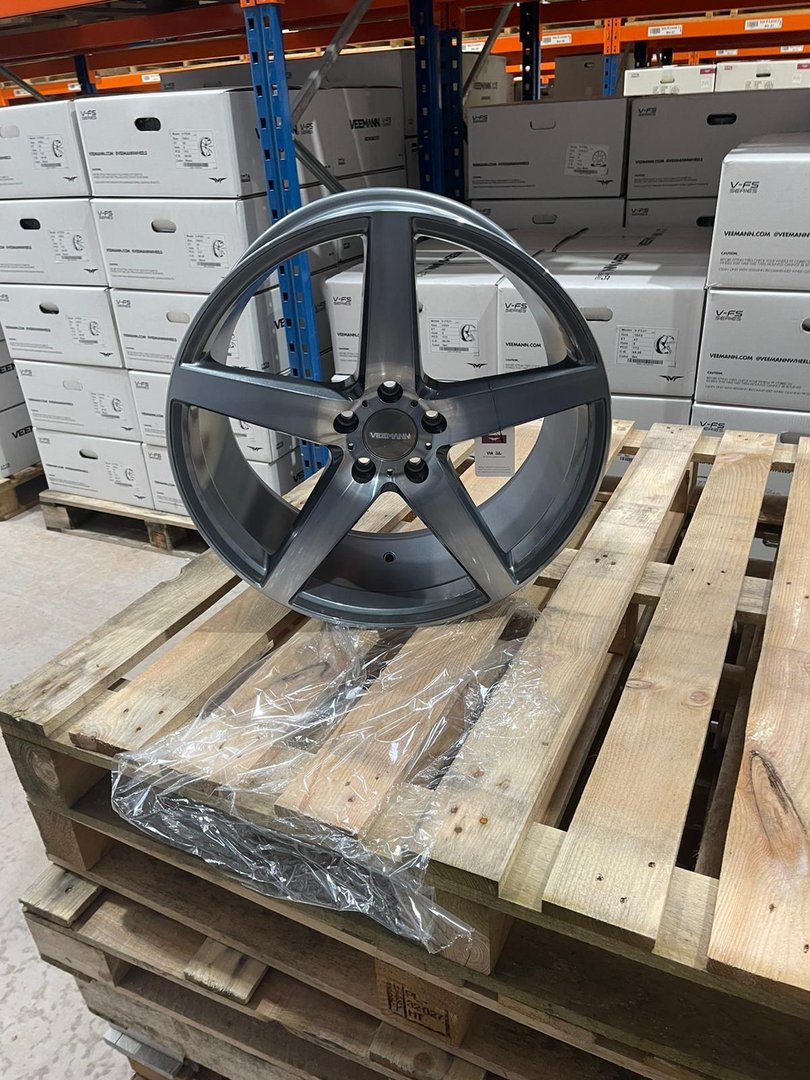 Veemann V-FS8 19" 8,5J ET35 + 9,5J ET43 5x120 Graphite Smoke Machined - obrazek 3