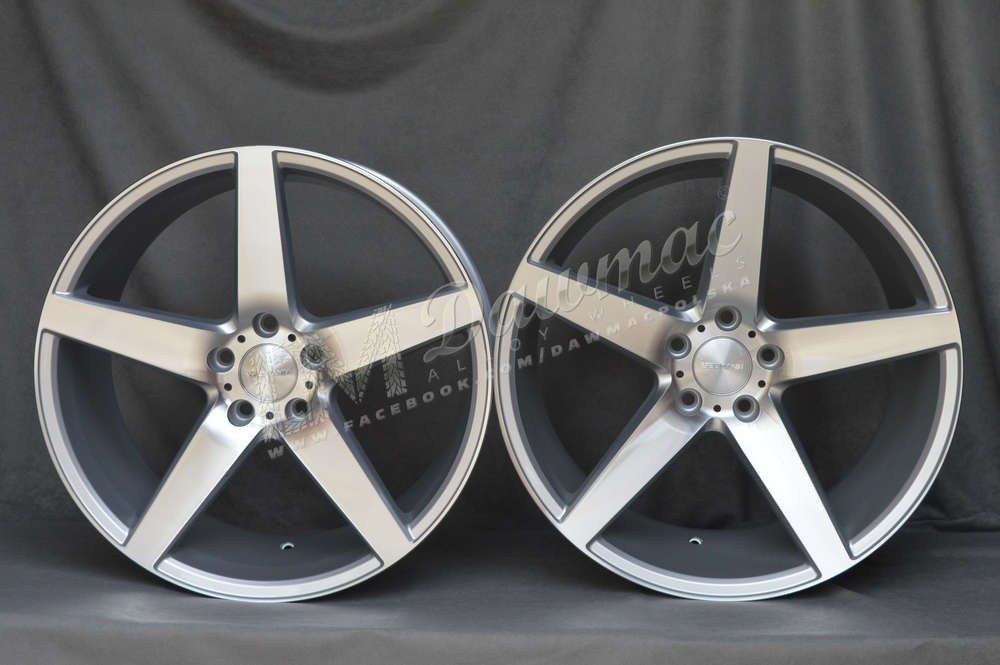 Veemann V-FS8 19" 8,5J ET42 + 9,5J ET42 5x112 Silver Machined
