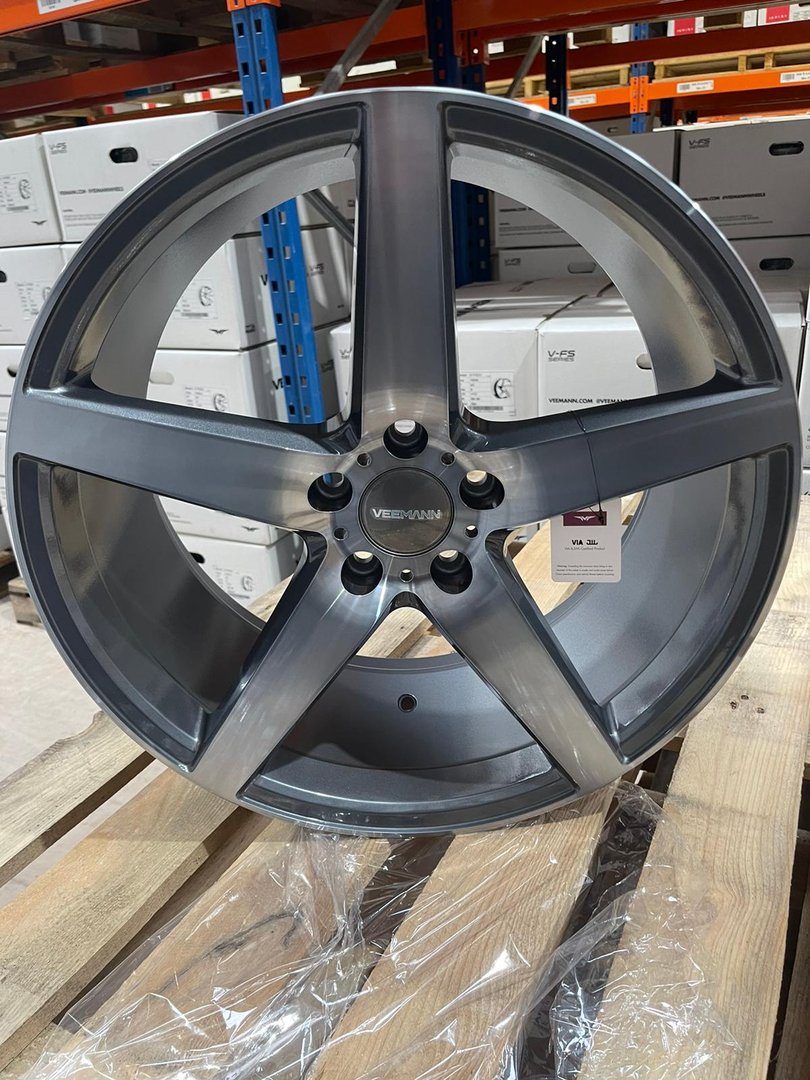 Veemann V-FS8 20" 9J ET38 + 10J ET43 5x120 Graphite Smoke Machined - obrazek 2