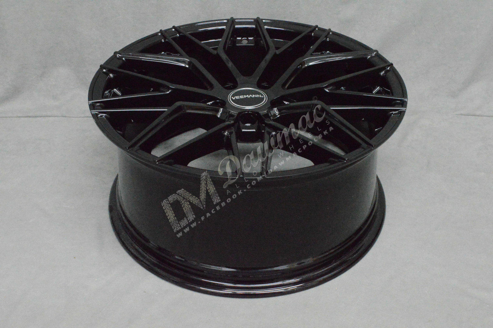 Veemann VC520 20" 8,5J ET28 + 9,5J ET35 5x112 Gloss Black - obrazek 5