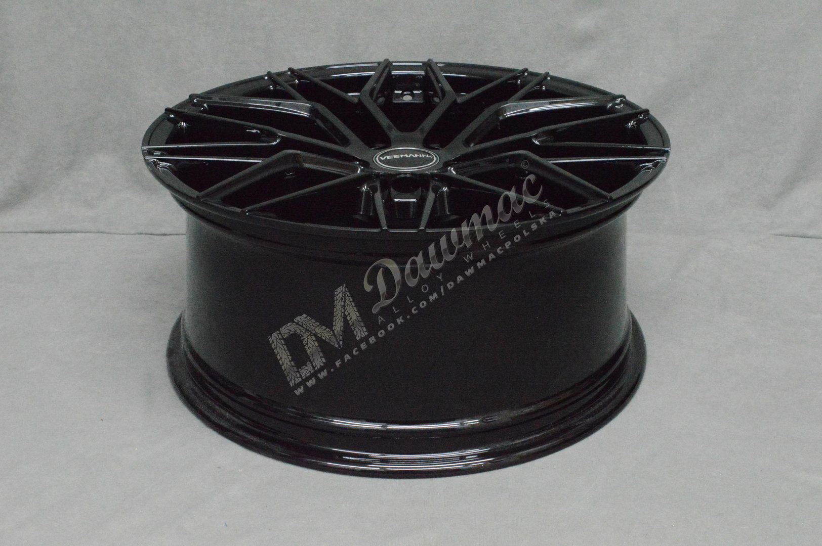 Veemann VC520 20" 9J ET30 + 10J ET45 5x112 Gloss Black - obrazek 7