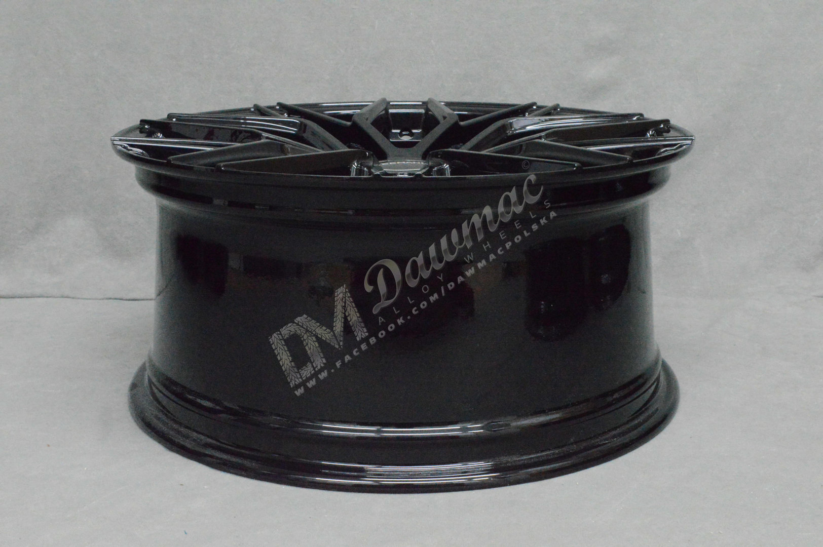 Veemann VC520 20" 9J ET35 + 10J ET45 5x112 Gloss Black - obrazek 6