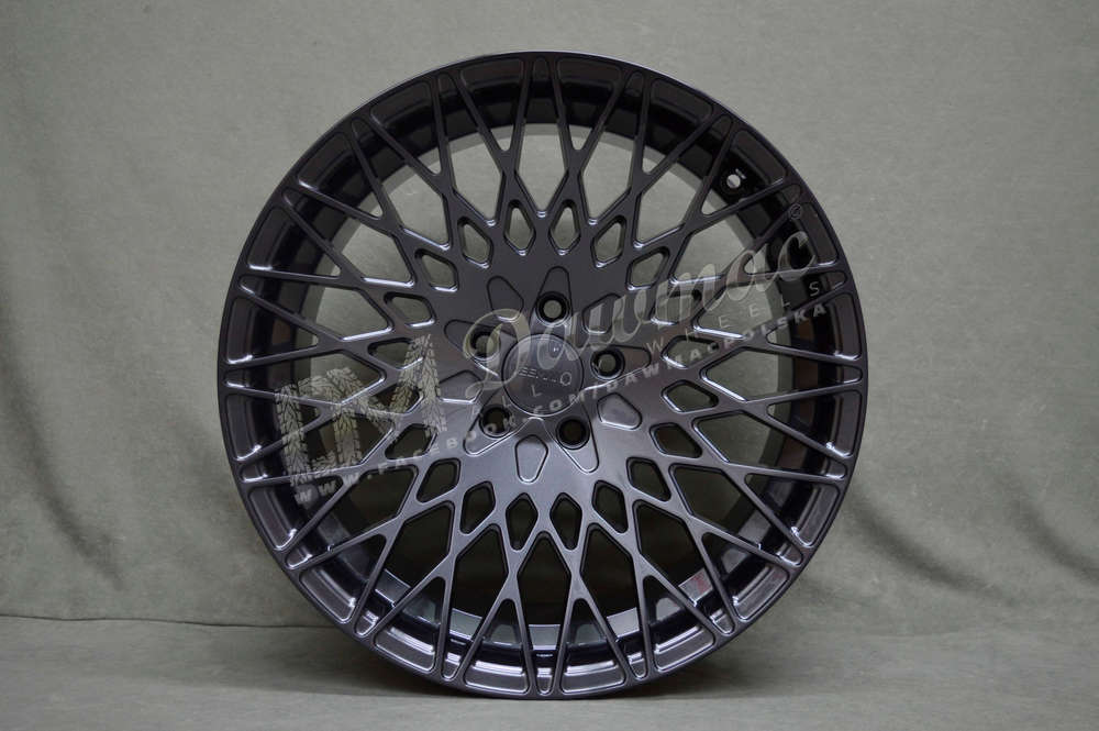 Veemann VC540 20" 9J ET35 + 10,5J ET30 5x112 Gloss Graphite