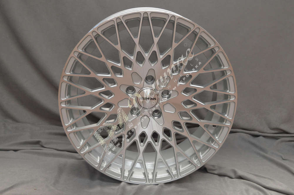 Veemann VC540 20" 9J ET35 + 10,5J ET30 5x112 Silver Machined