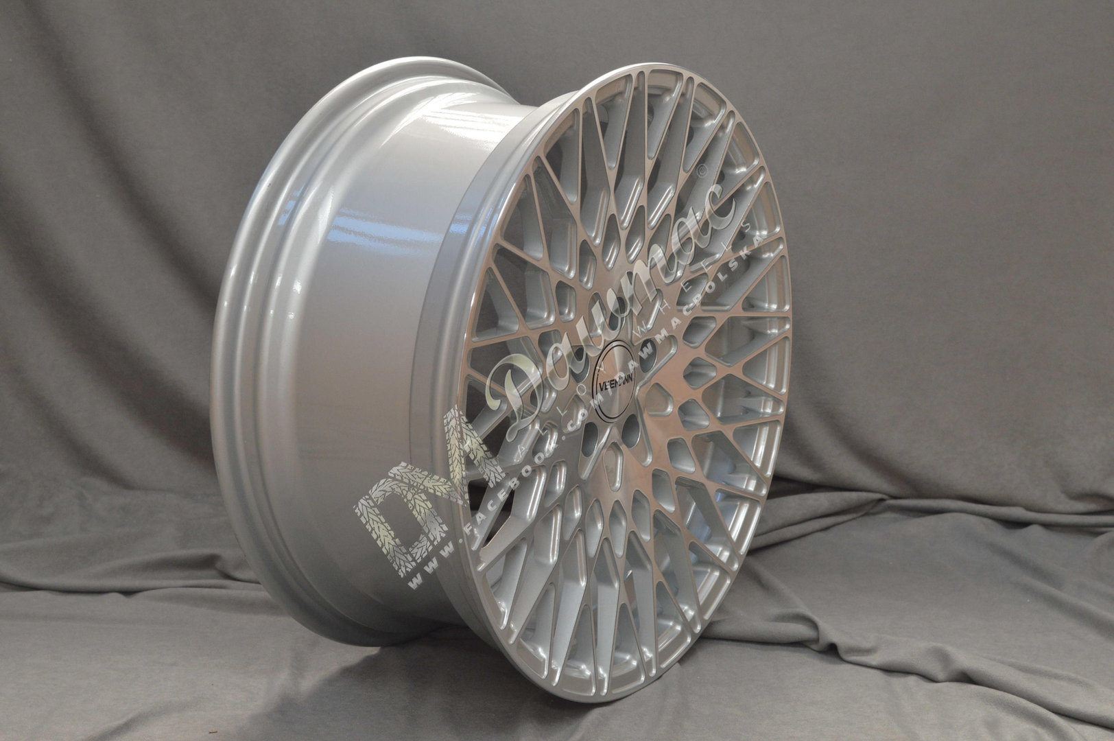 Veemann VC540 20" 9J ET35 + 10,5J ET30 5x112 Silver Machined - obrazek 3