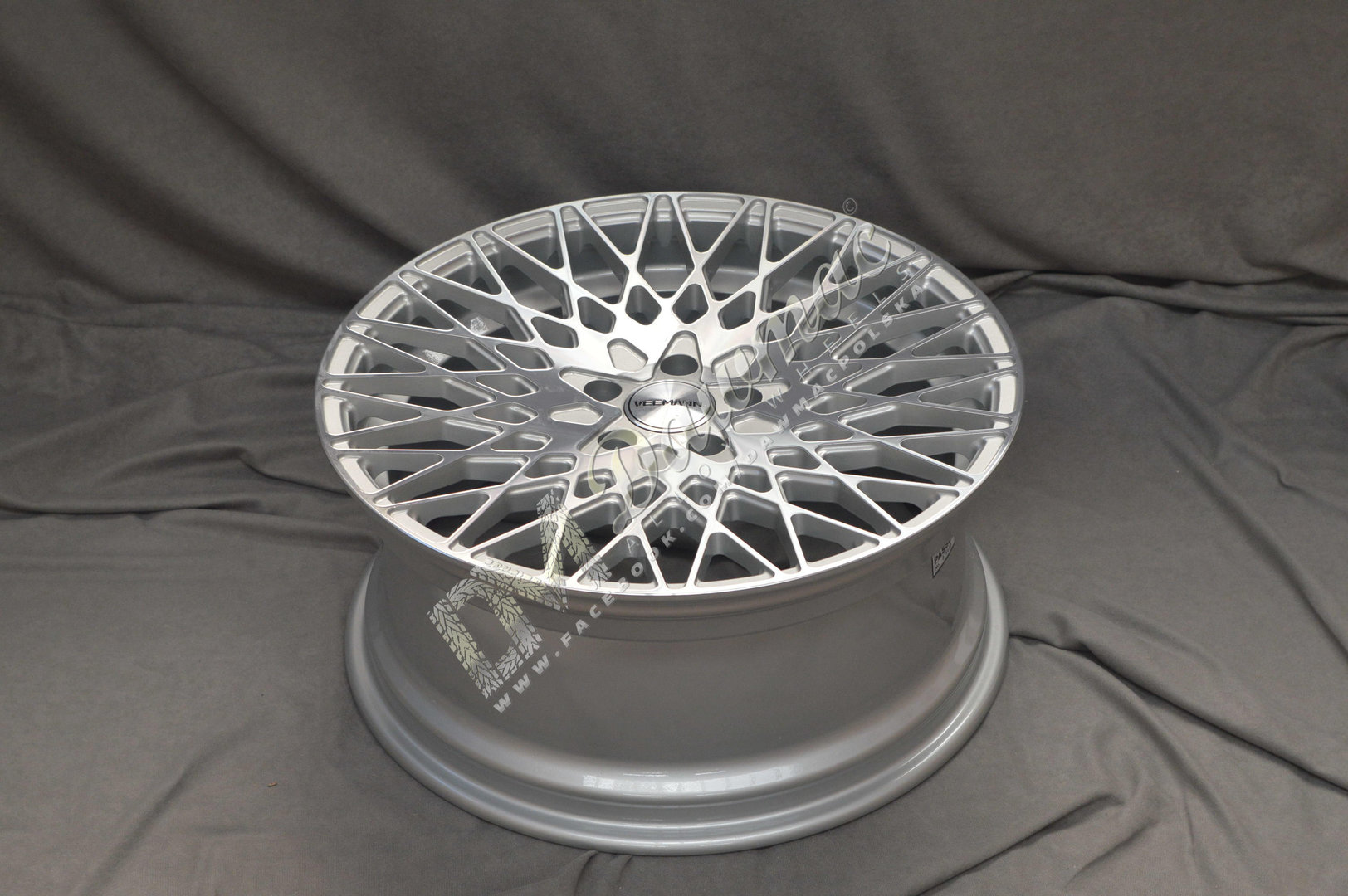 Veemann VC540 20" 9J ET35 + 10,5J ET30 5x112 Silver Machined - obrazek 5