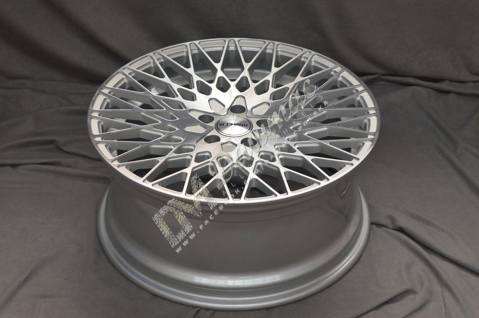 Veemann VC540 20" 9J ET35 + 10,5J ET30 5x112 Silver Machined - obrazek 6