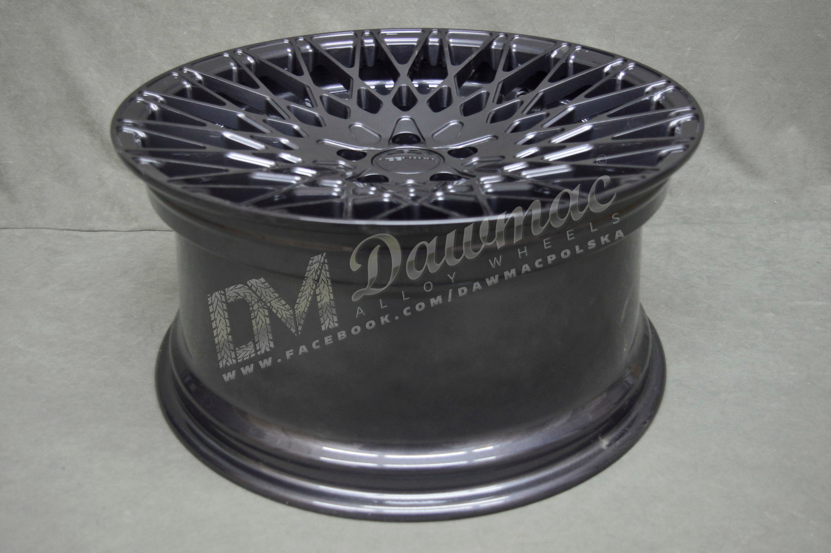 Veemann VC540 20" 9J ET35 + 10J ET42 5x112 Gloss Graphite - obrazek 6