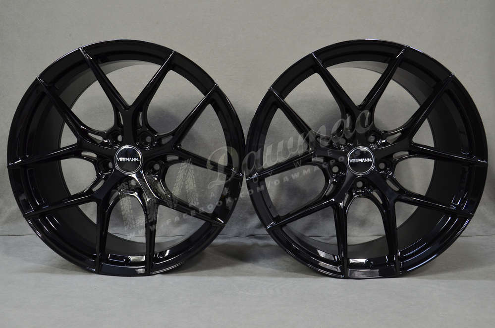 Veemann VC580R 20" 9J ET35 + 10J ET45 5x120 Gloss Black
