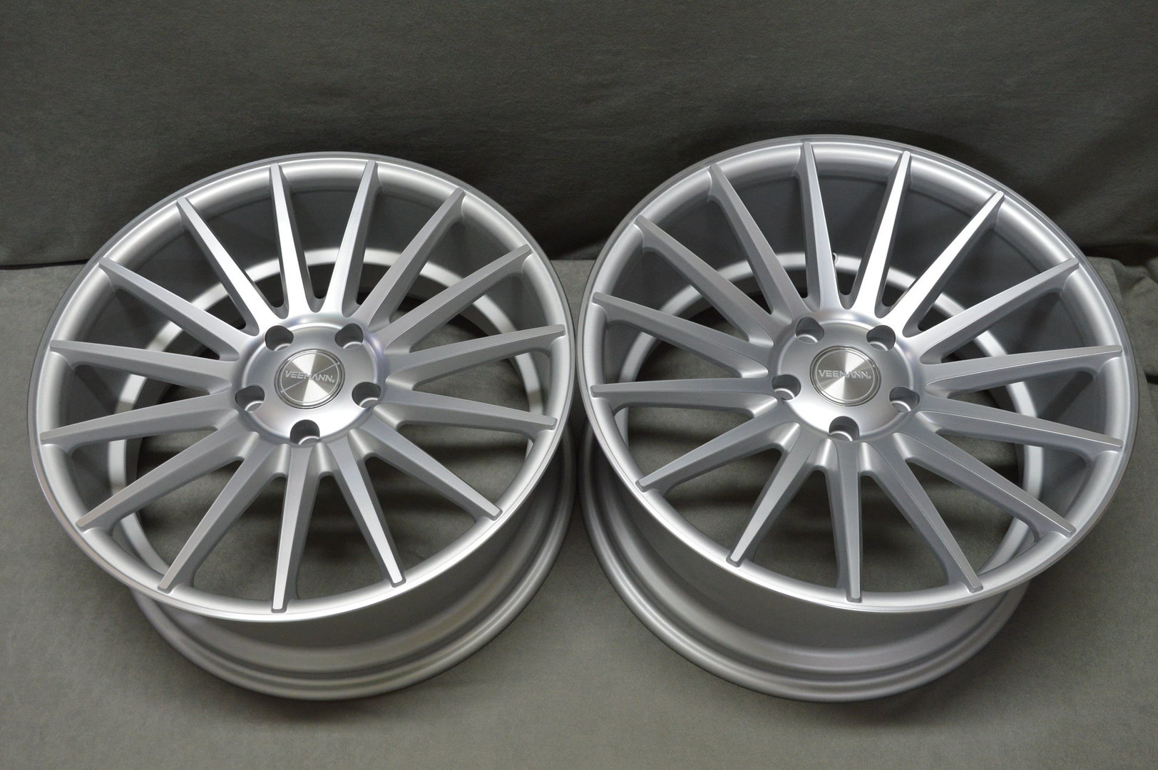 Veemann VC7 19'' 8,5J ET45 + 9,5J ET45 5x112 Silver Machined - obrazek 6